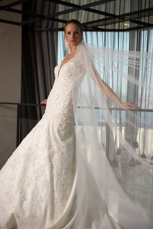 3-D INLAID FISH TAIL WEDDING DRESS - Barrus London
